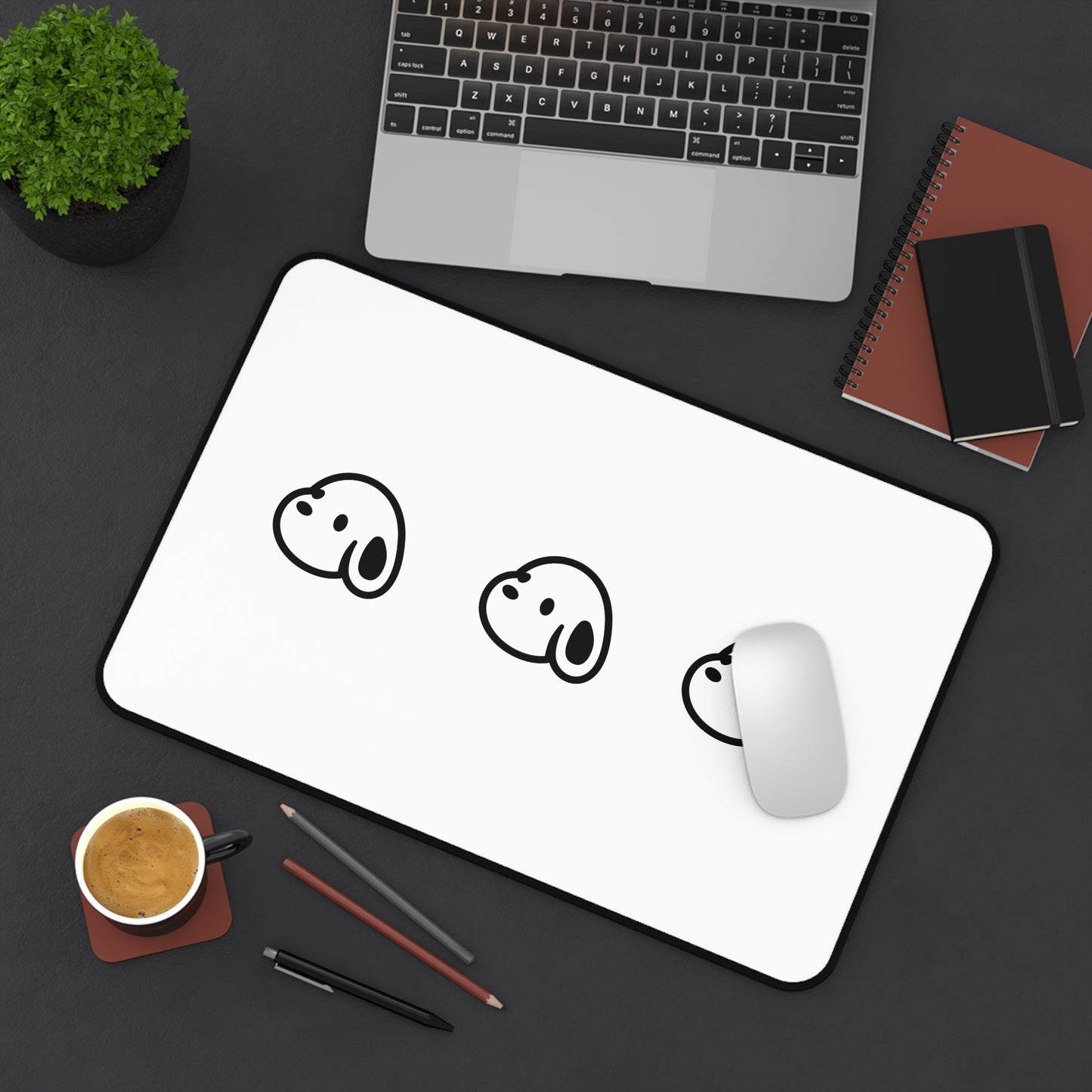 Esnupi Desk Mat